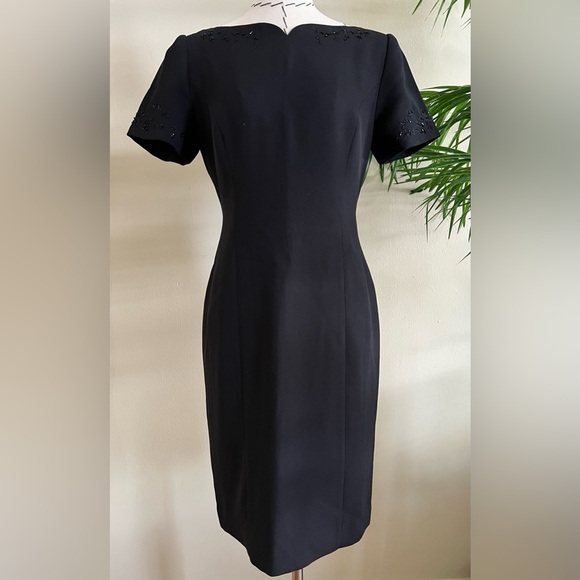 Maggie London Petites Black Dress With Lace Detail  | Size 4 - Picture 2 of 15